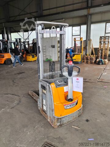 Palletstapelaars Still EXV14