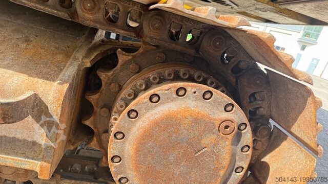 Crawler excavators Caterpillar 320 GC