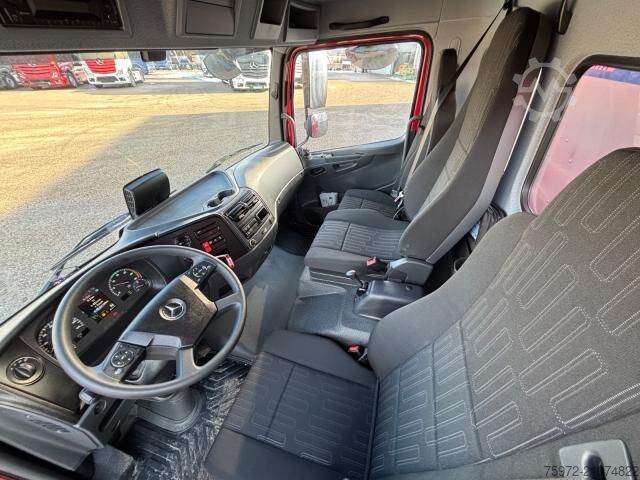 Driezijdige kipper bestelwagen  Atego 823 K 3-Seiten Kipper