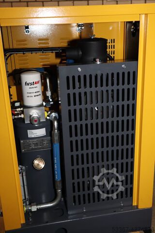 4 kW schroefcompressor + droger FirstAir FAS4-200AT