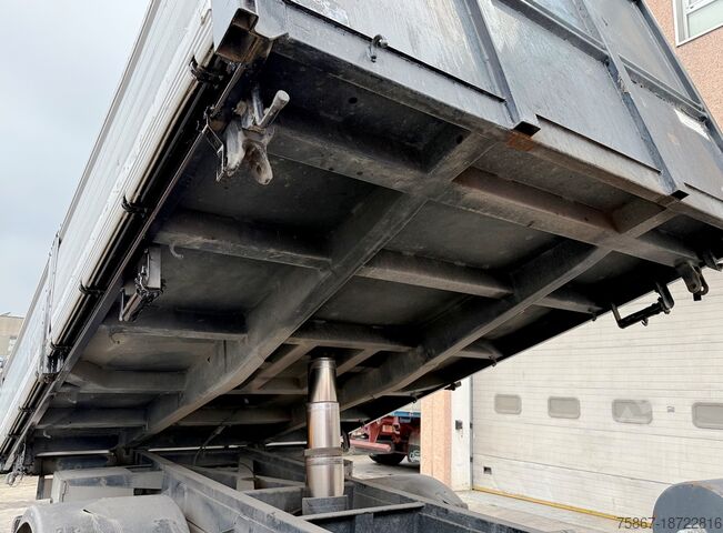 Billenőplatós teherautó MAN TGM 18.240