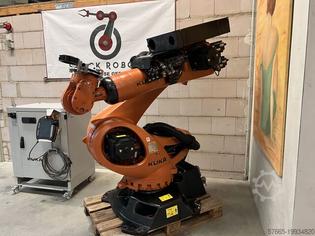 Robot przemysłowy KUKA KR 240 R2900 ULTRA KRC4