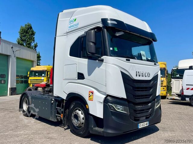 Estándar-SZM Iveco S-WAY 460 332205 KM!! CNG ,RETARDER,  FRIGO