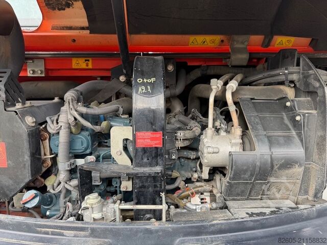 Midi excavator Kubota KX 080-4