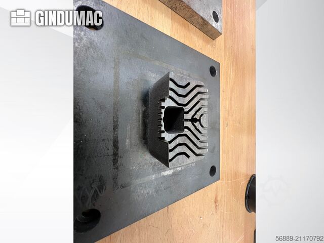  Matsuura Lumex Avance 25 hybrid metal printer