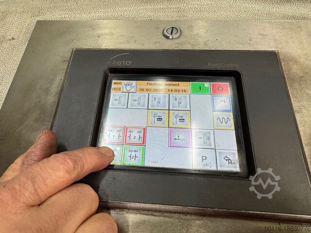 Ferăstrău cu bandă pentru bușteni / ferăstrău cu panouri KASTO CROSS U6 X 25