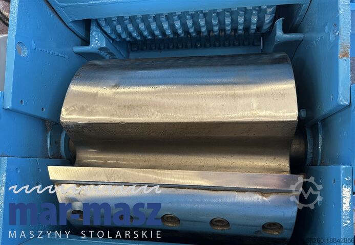 Hakselaar / Versnipperaar ŻEFAM DVBA 101