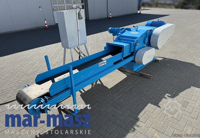 Hakselaar / Versnipperaar ŻEFAM DVBA 101