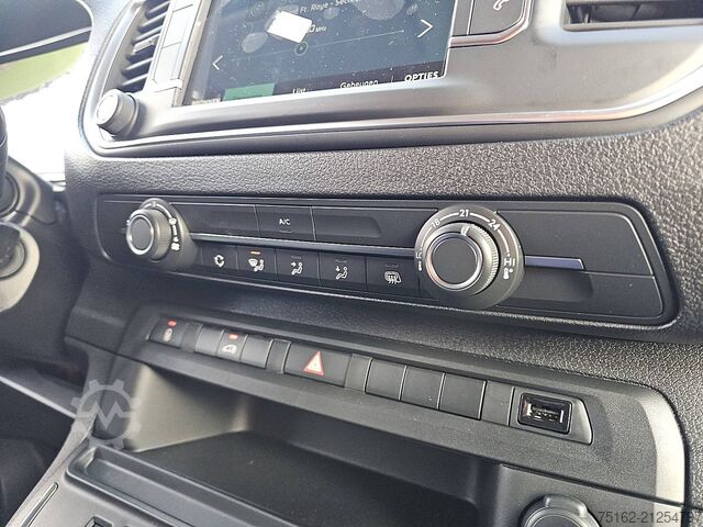 Camioneta familiar de techo alto CITROEN E-JUMPY L2 50 kWh 230Km WLTP