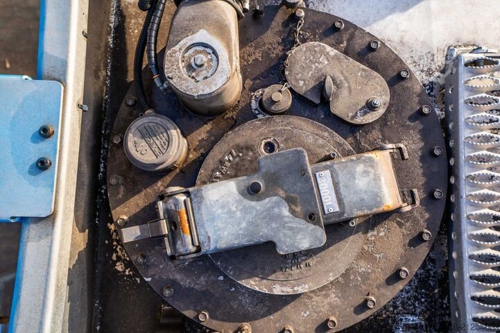 Fuel tanker DAF CF 460 + MAGYAR 12.000L/4COMP+INTARDER