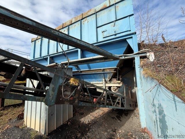Buncăr de alimentare Sonstige Aufgabebunker