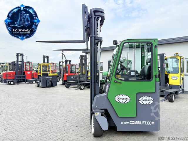 četvorosmerni viljuškar Combilift CB4000 GAS TRIPLEX 6800 POSITIONER CABIN