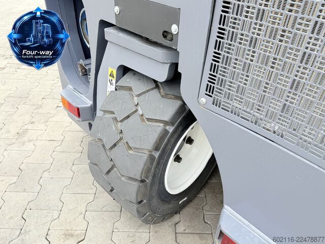 četvorosmerni viljuškar Combilift CB4000 GAS TRIPLEX 6800 POSITIONER CABIN