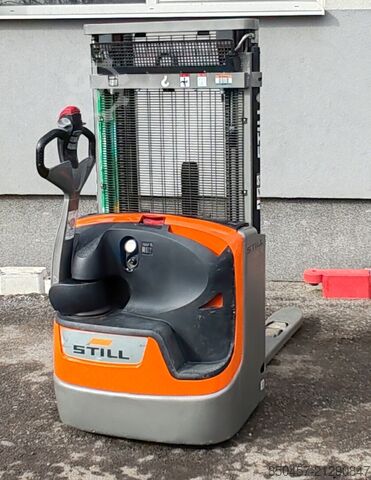 Palettenstapler Still EXV 12 new batt