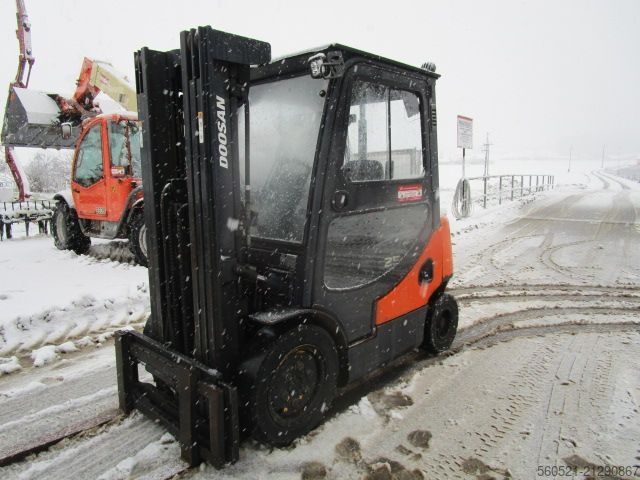 Diesel Forklift Doosan D25S-5 - Triplex-FH 4,8m + Seitenschieber