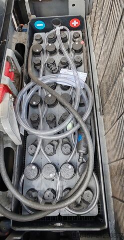 Sztaplarki paletowe Still EXV 14i new batt/ initial/ 2823h/ 4,26m