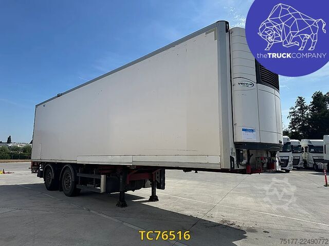 Chladírenská/mrazírenská přeprava System Trailers 