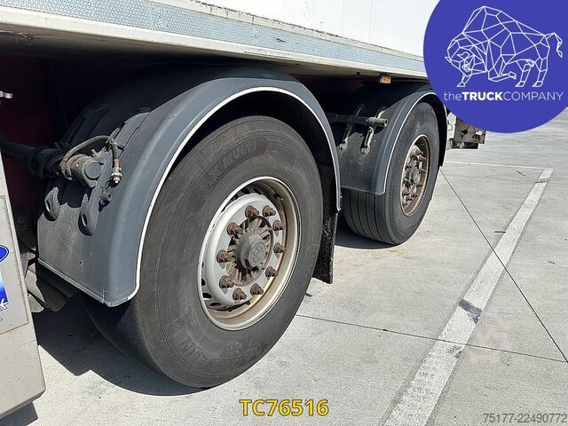 Chladírenská/mrazírenská přeprava System Trailers 