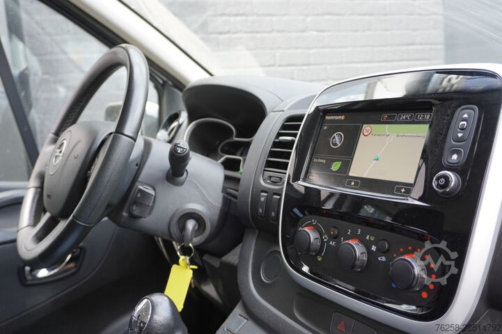 Furgoneta de reparto doble cabina Opel Vivaro 1.6 CDTI 125PK L2 Dubbele Cabine EURO 6 ...