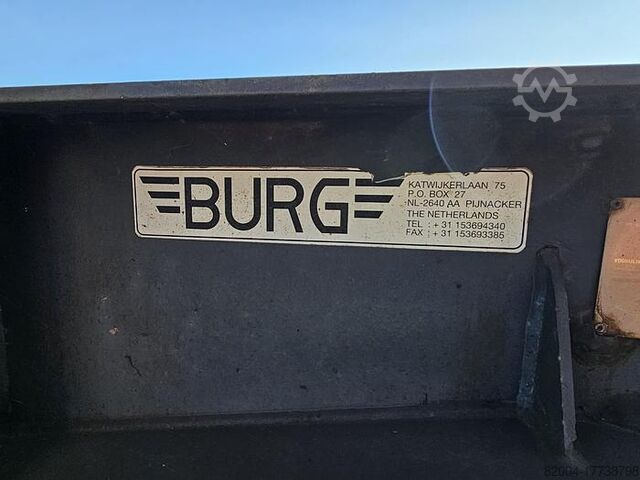 Transport von Containern Burg | 12-27 CCXGX |30 Foot tank container chassis | a...