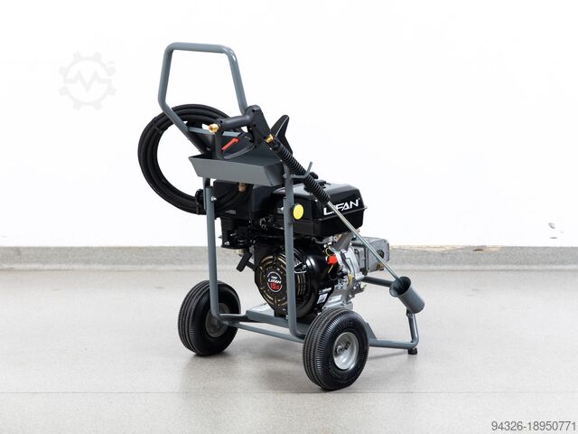 Kärcher HD 8/23 G NOVÝ MOTOR Kärcher HD 8/23 G - NEW GASOLINE MOTOR