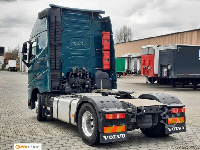 Standart çekici ünitesi VOLVO FH 500 XL I-Park-Cool 2xTank Tacho 4.1 Alu