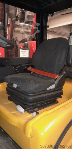 Elektryczny wózek widłowy 4-kołowy Yale ERP35VL