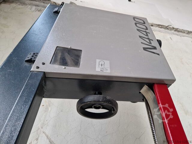 Vertikale Tischlerbandsäge Hammer N4400