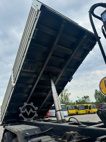 Damperli kamyon SCANIA 124-420 8X4 RIBALTABILE + GRU EFFER 210