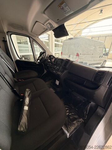 üléses furgon FIAT Ducato Maxi