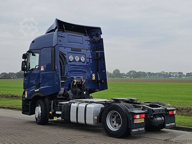 Standaard trekker RENAULT T 440