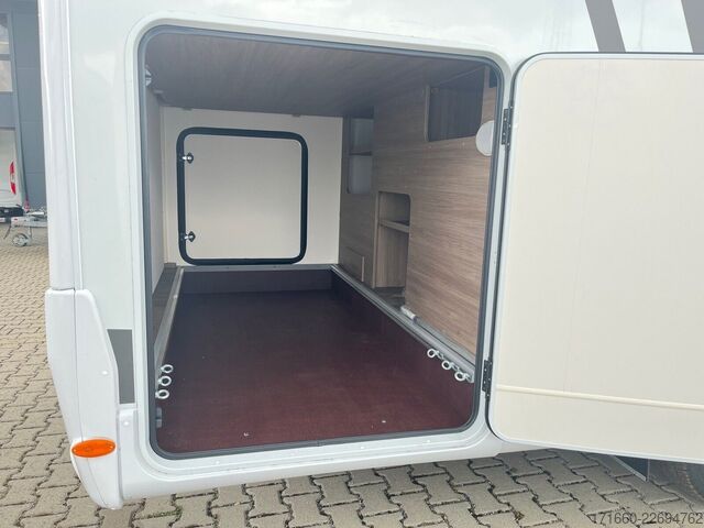 Halvintegrerad husbil CARADO pro+ T 457 AKTIONSPREIS