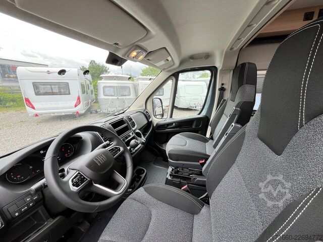 Husbil ROADCAR R 640 Fiat 140 PS