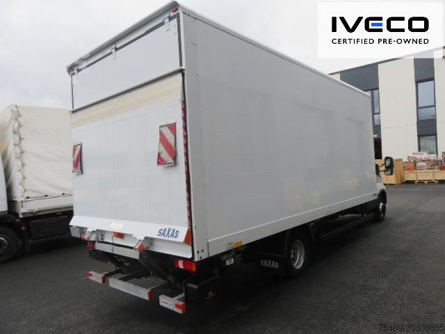 Transporter mit Koffer IVECO 70C18HA8/P