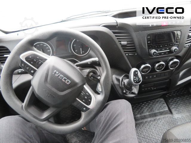 Vrachtwagen met bakwagen IVECO 70C18HA8/P