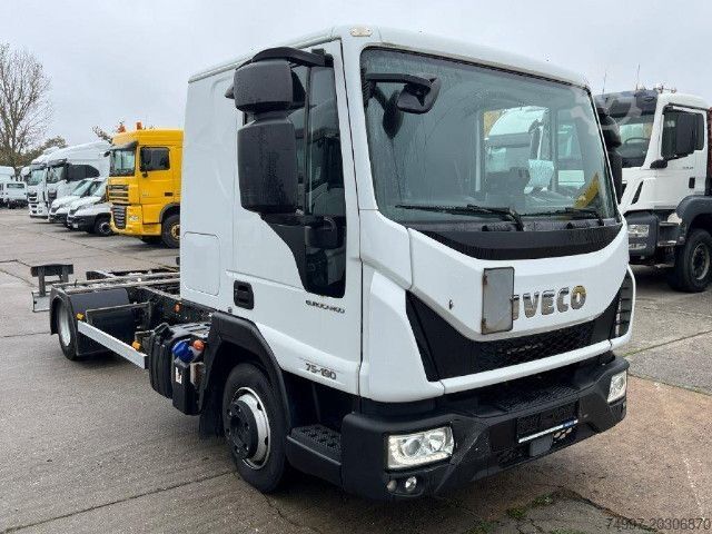 Transporter Fahrgestell IVECO ML75E19/P / EURO-6 / L-Haus / Standklima / Webasto