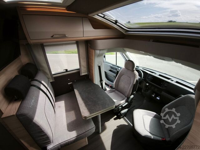 Półzintegrowany kamper KNAUS Van TI PLUS Platinium Selection 650 MEG,Automat