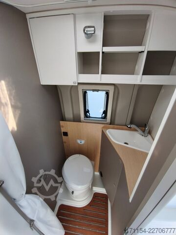 Kamper LMC Innovan pure 640, Automatik,Längsbetten,Model 27