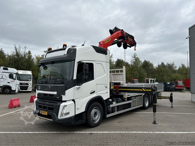 Jeřábové vozidlo Volvo FMX 460 Globetrotter / Palfinger Kraan / Te Huu...