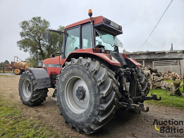 Traktor Case IH Magnum 7250