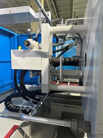 Máquina de moldagem por injeção Krauss Maffei KM 200-1400 CX