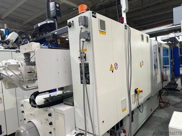 Máquina de moldagem por injeção Krauss Maffei KM 200-1400 CX