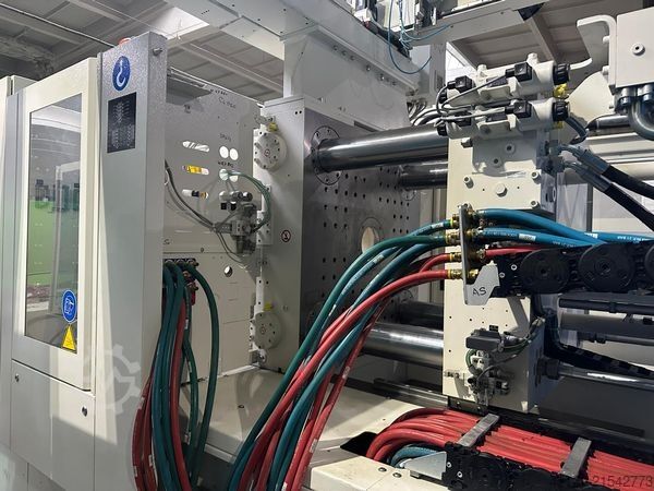 Máquina de moldagem por injeção Krauss Maffei KM 200-1400 CX