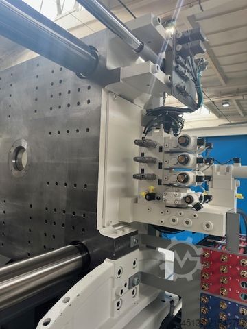 Máquina de moldagem por injeção Krauss Maffei KM 400-3000 GX Blue Power