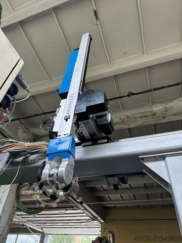 Injection molding machine Engel Victory 330H/200V/140 combi Ecodrive