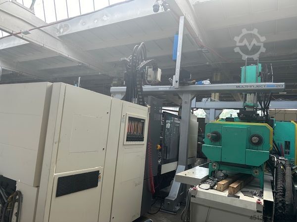 Máquina de moldagem por injeção Engel Victory 330H/200V/140 combi Ecodrive