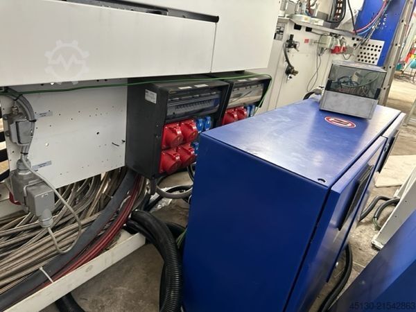 Máquina de moldagem por injeção Engel Victory 200H/60W/180 combi
