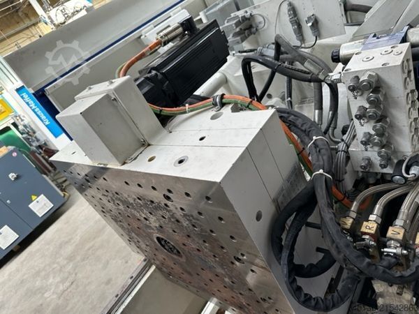 Máquina de moldagem por injeção Engel Victory 200H/60W/180 combi