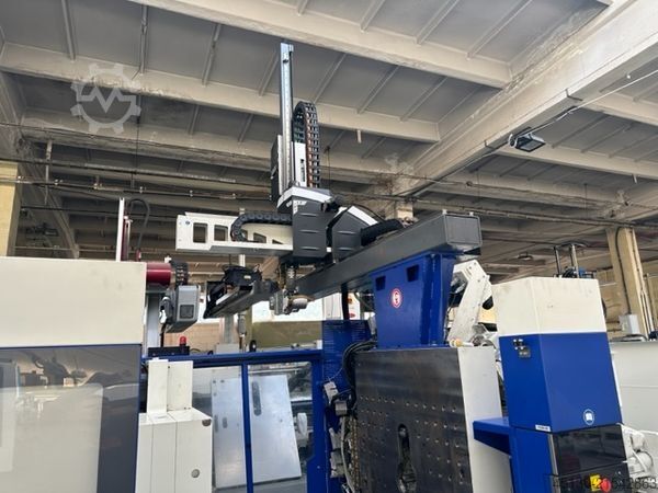 Máquina de moldagem por injeção Engel Victory 200H/60W/180 combi