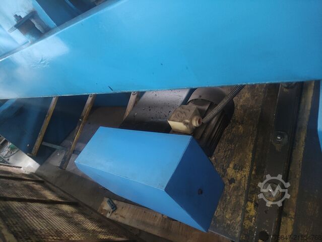 Hydraulické gilotinové nůžky ALLMAC industries 8 X 3200 MM